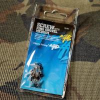 Kolek s obratlkem Giants fishing a kroukem Screw with Ring Swivel Medium